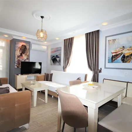 דירה Polat Homes *